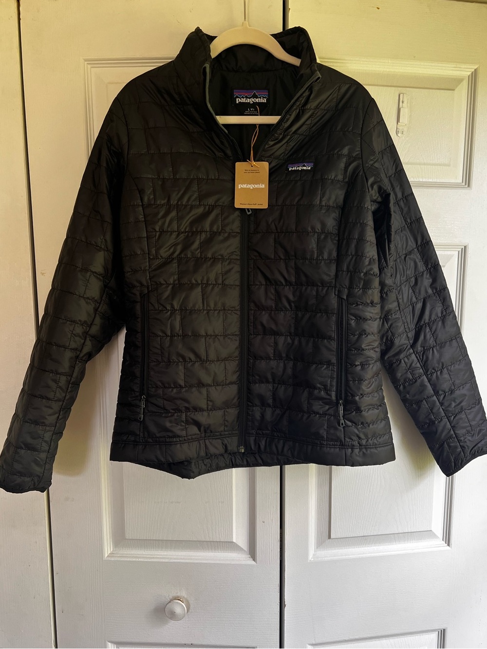 Women’s Patagonia Nano-puff Jacket